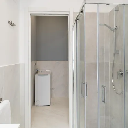 Guesthost - Bouganville's House Апартаменты