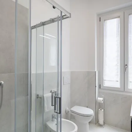 Guesthost - Bouganville's House סנרמו